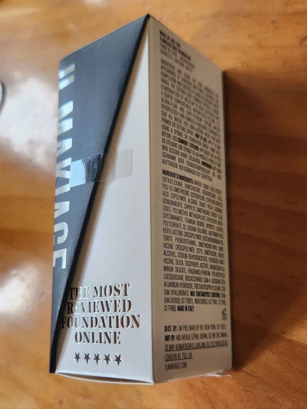 IL MAKIAGE Liquid Foundation - New In Box CL 60 with Free Gift!
